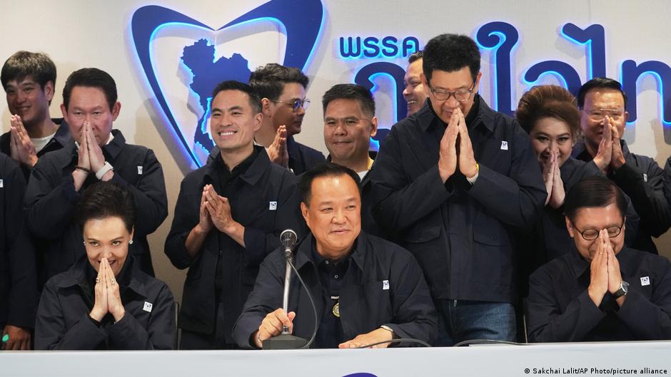 Setelah pemilu di Thailand: Tidak ada awal baru dalam politik