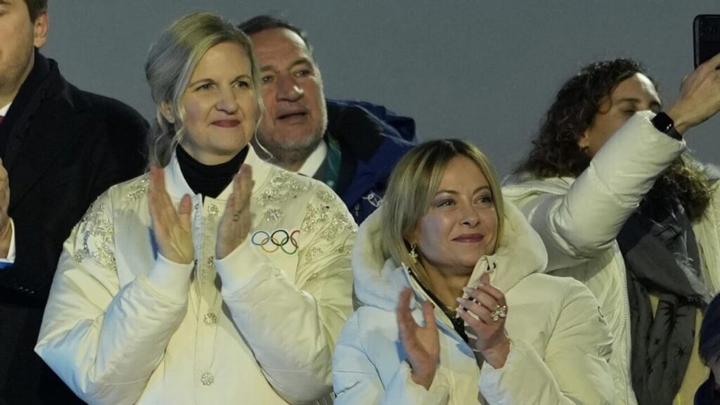 Untuk bertahan dari Trump dan referendum, Perdana Menteri Meloni mempertaruhkan segalanya pada undang-undang pemilu