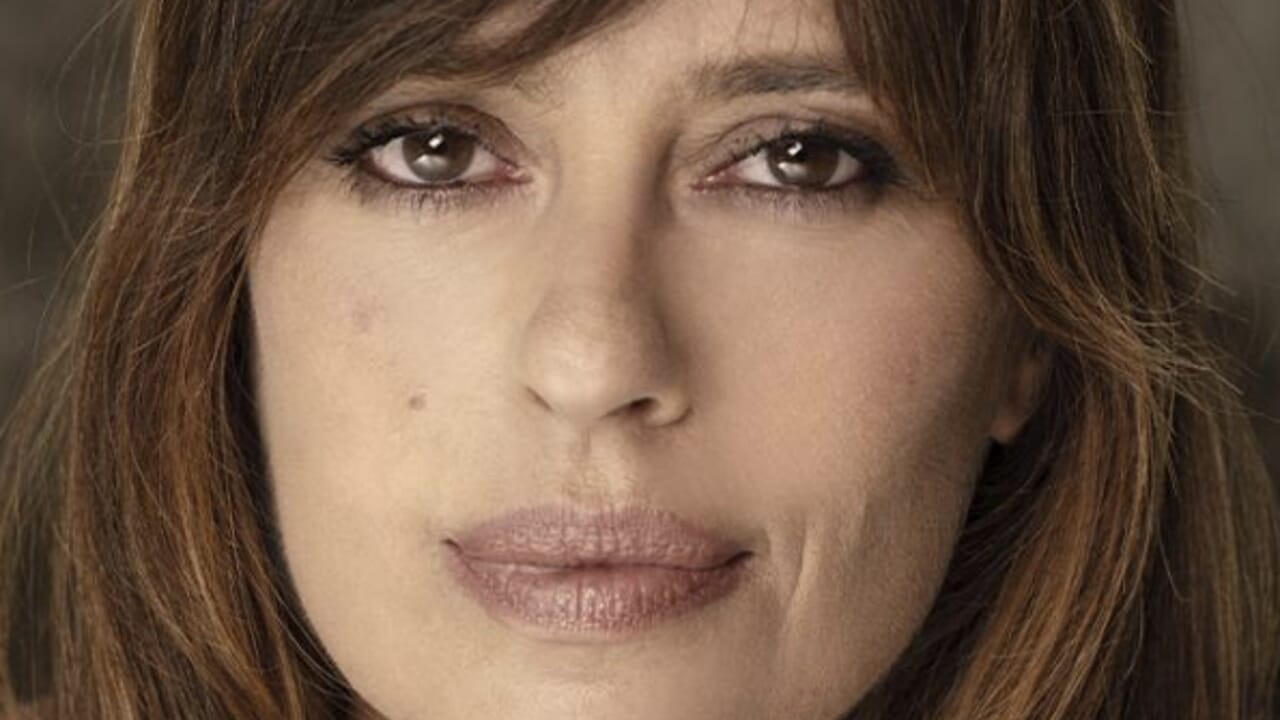 "Tersangka": film thriller tentang pembunuhan perempuan dengan Claudia Pandolfi hadir di Sky