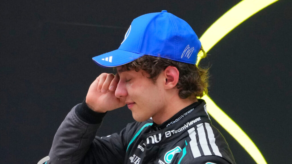 Antonelli adalah yang lainnya "Pendosa"tapi di F1. Dan satu-satunya yang tidak tertawa adalah Ferrari