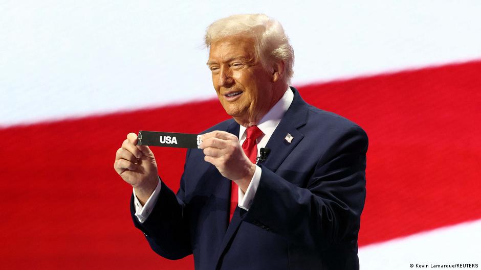 Bisakah Donald Trump memikat penggemar MAGA-nya ke sepak bola?