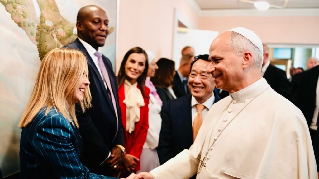 Ambil segalanya darinya tapi bukan Pausnya