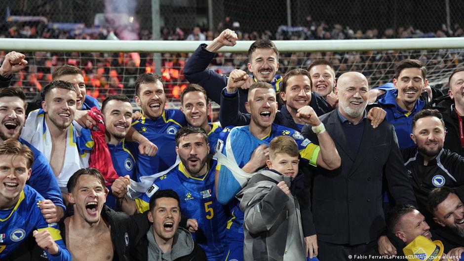 Bosnia-Herzegovina: Tiket Piala Dunia dengan pelapis Jerman
