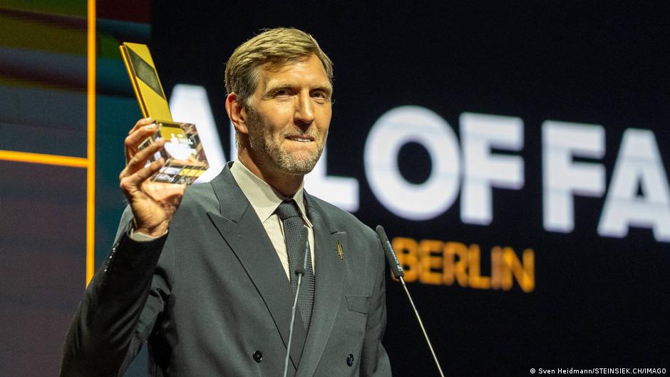 Dirk Nowitzki untuk kedua kalinya di bola basket"Hall of Fame"