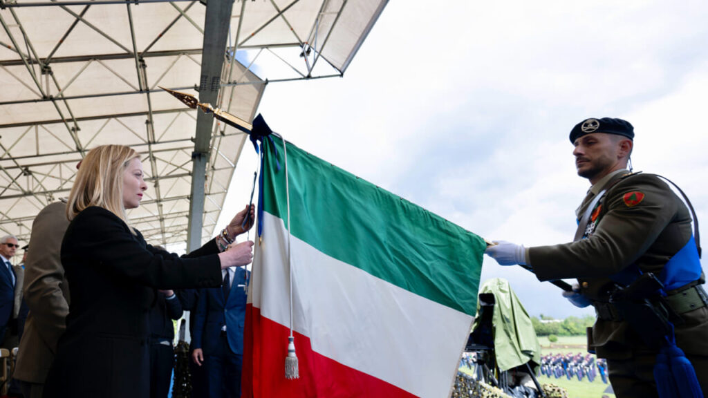 Hak istimewa untuk tidak mati dalam perang