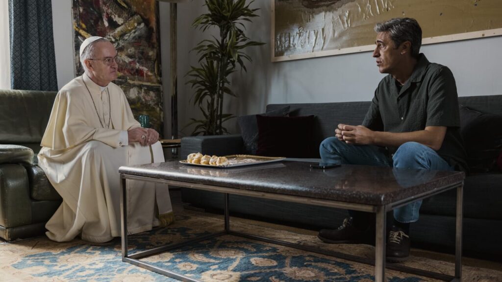 "Semoga Tuhan mengampuni semua orang"Provokasi Pif juga merupakan penghormatan kepada Paus Fransiskus