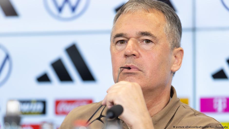 Direktur olahraga DFB Rettig sebelum Piala Dunia: "Tidak ada hubungannya dengan sepak bola"