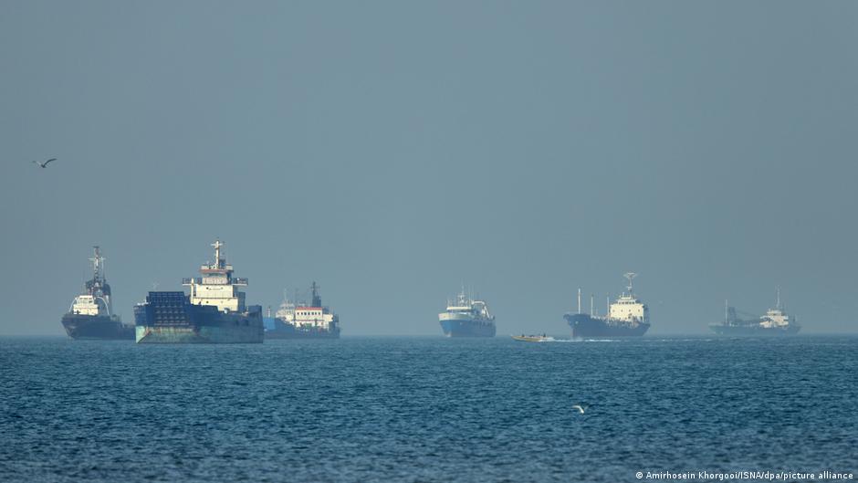 Geopolitik: Ketika Selat Menjadi Senjata