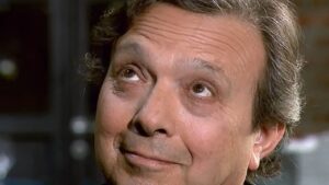 Ulang tahun ketujuh puluh Piero Chiambretti. Satu-satunya talenta yang cocok untuk ketujuh jaringan generalis