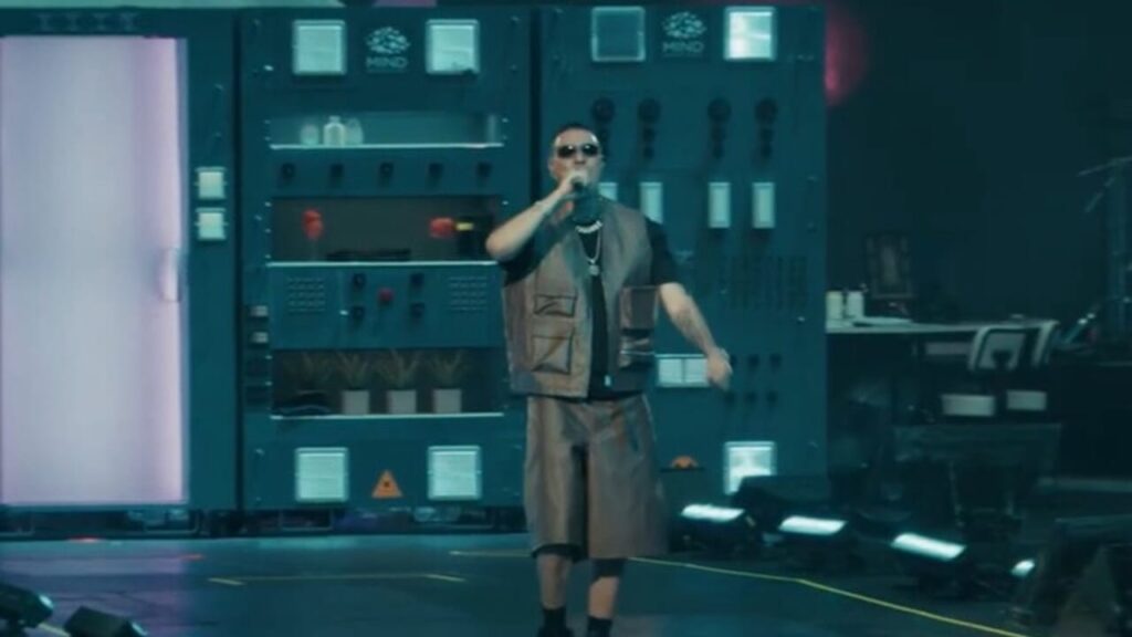 Disney+ merayakan Marracash: pertunjukan konser dan film dokumenter tentang Raja Rap Italia