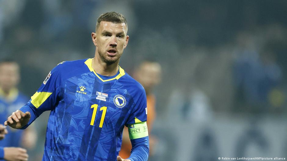 Piala Dunia Sepak Bola 2026: Edin Dzeko berburu gol untuk Bosnia