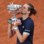 Prancis Terbuka: Zverev memenangkan turnamen Grand Slam untuk pertama kalinya