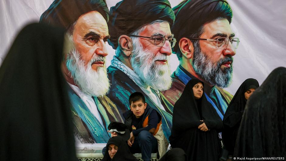 Iran: Tatanan kekuasaan baru setelah Ali Khamenei