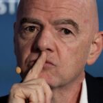 FIFA: Apakah Gianni Infantino harus mengkhawatirkan pekerjaannya?