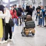 Lima tahun Taliban: Bagaimana kinerja pekerja lokal Afghanistan
