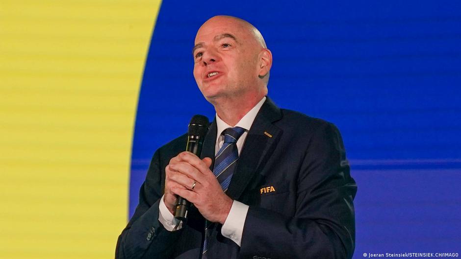 Pertemuan krisis FIFA: Presiden Infantino berjuang untuk pekerjaannya