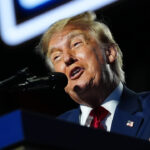 5 ribu dolar Trump: surat promes populisme terbaru