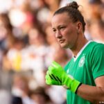 Almuth Schult: Menjadi ibu lebih penting daripada Piala Dunia