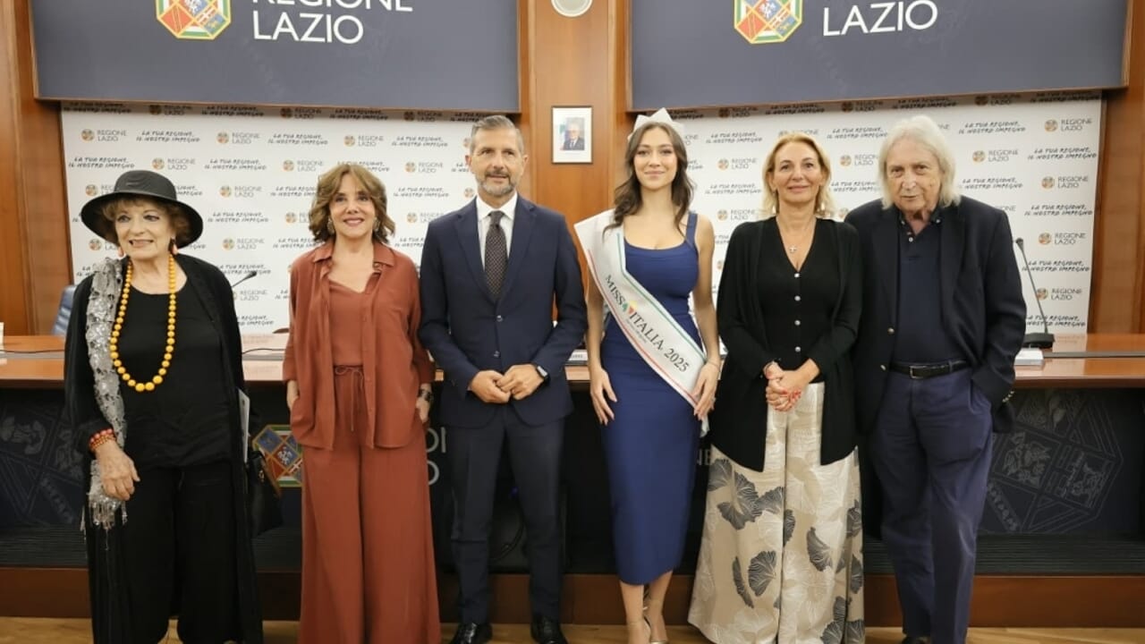 Miss Italia, proklamasi 21 September tanpa pertunjukan langsung. Dengan demikian kompetisi mengesahkan kinerjanya