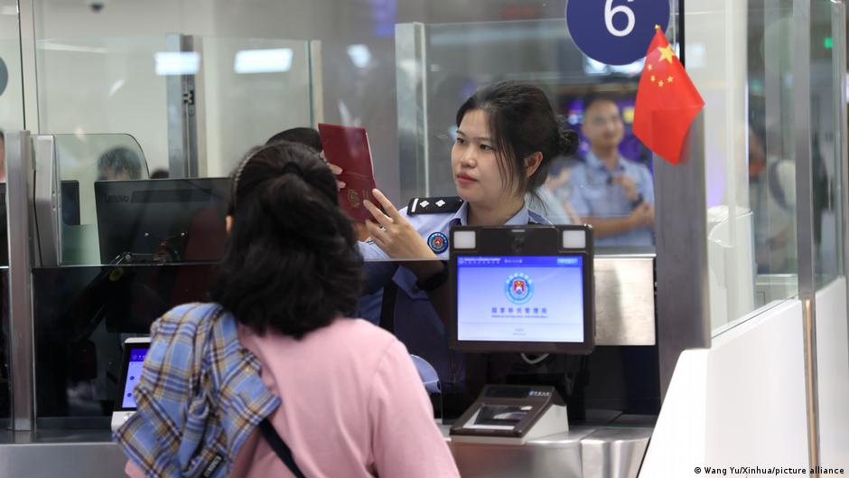 Rezim perbatasan baru Tiongkok meresahkan perusahaan-perusahaan teknologi