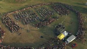 Rockin'1000, padang rumput tempat terciptanya sejarah yang tidak ingin diingat oleh siapa pun