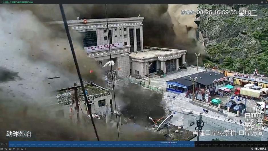 Tiongkok: Sensor resmi setelah banjir bandang