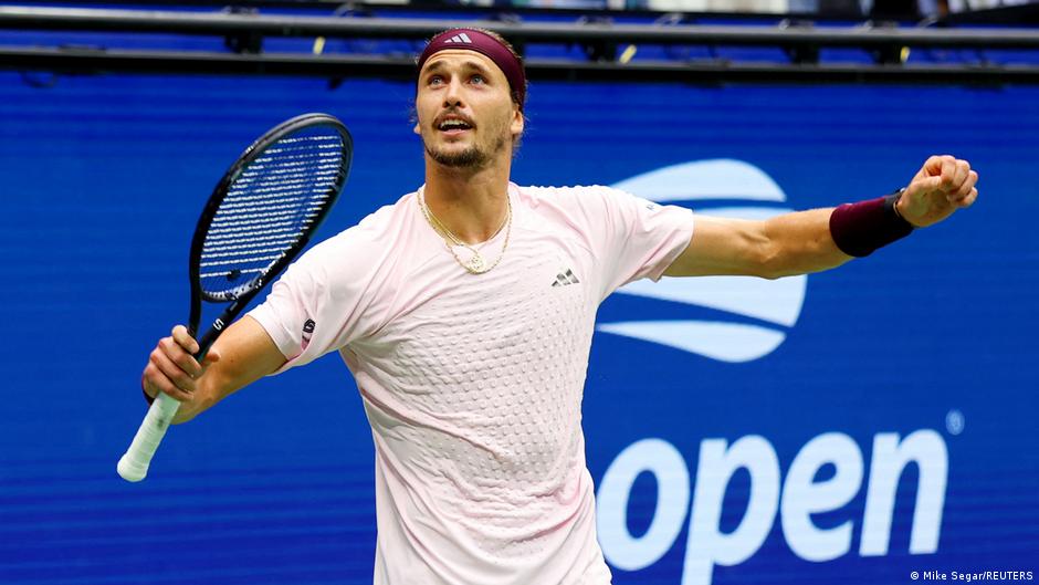Zverev dinobatkan sebagai pemenang AS Terbuka - dan tidak menyadarinya