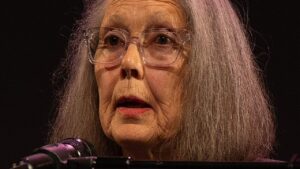 Anne Carson memenangkan Hadiah Nobel Sastra 2026