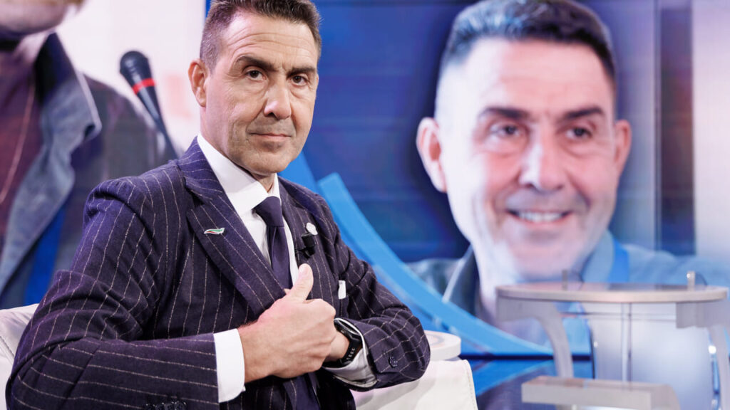 Vannacci, betapa banyak hinaan bagi jenderal yang mundur itu