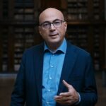 Syukurlah Aldo Cazzullo ada di sana untuk memberi kembali "tertentu" TV yang semuanya sama