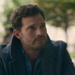 "12 12 12": trailer, plot dan tanggal rilis serial drama pencurian yang dibintangi Anthony Mackie dan Jamie Dornan